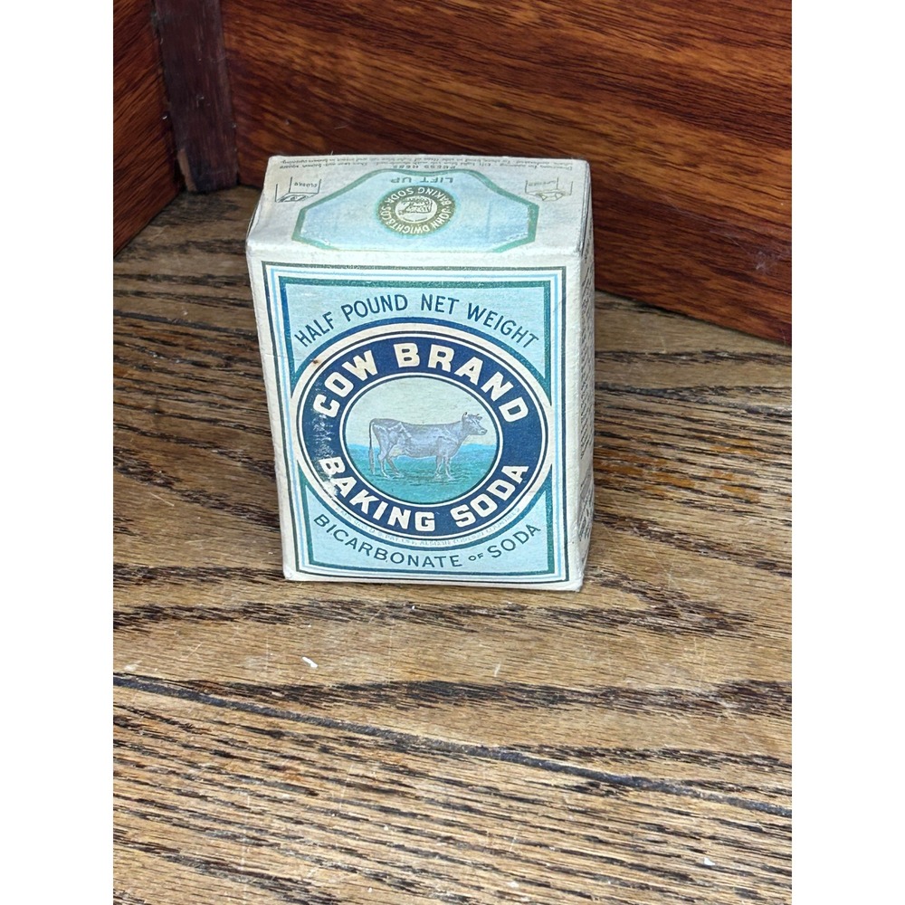 Vintage Cow Brand Baking Soda Box Church & Dwight Co 1/2 lb full unopened